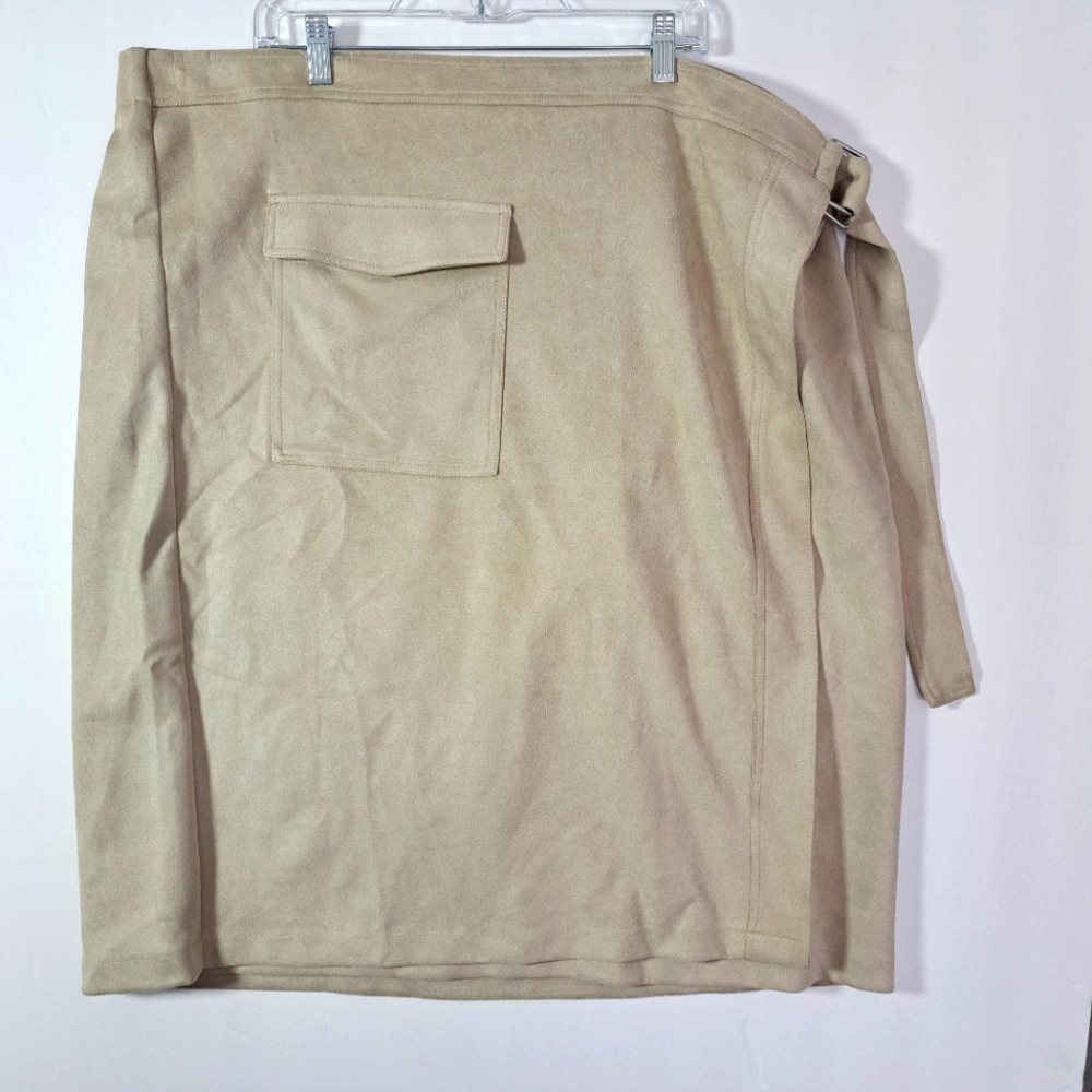 Ophelia Roe Skirt NWT